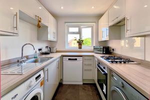 Kitchen- click for photo gallery